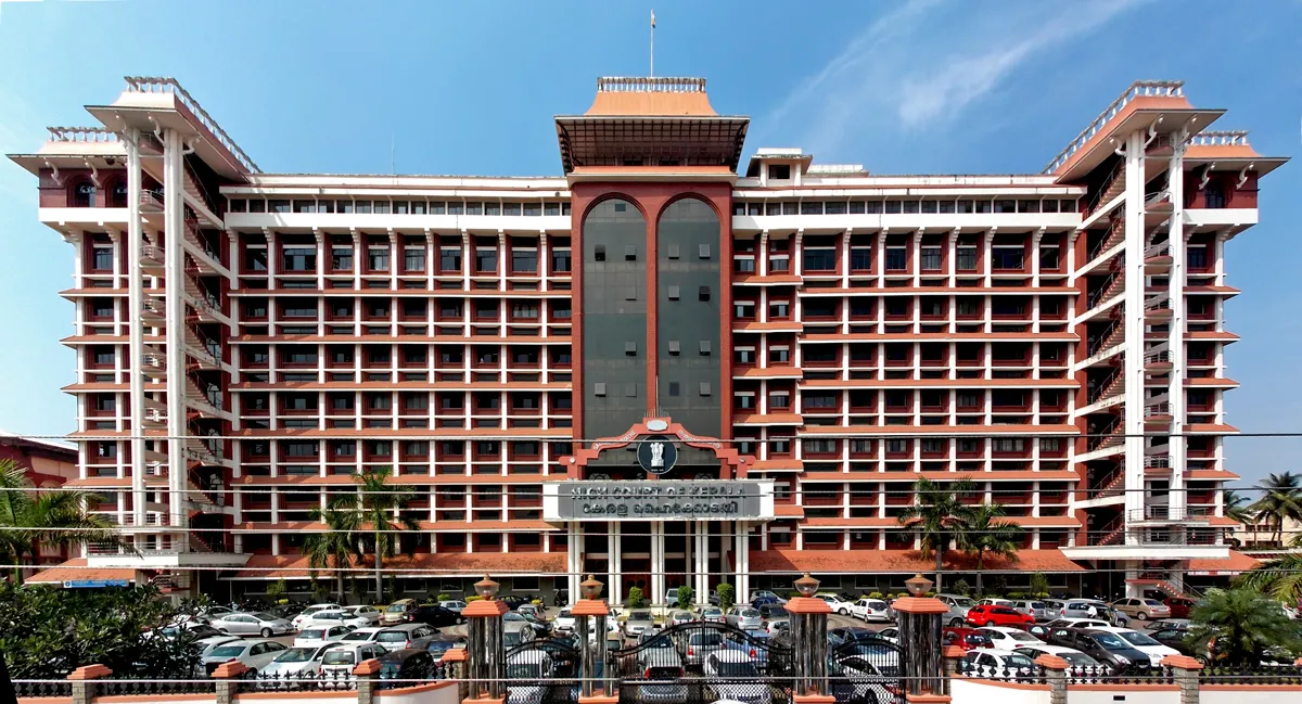 Kerala HC extends suspension of toll at Paliyekkara plaza