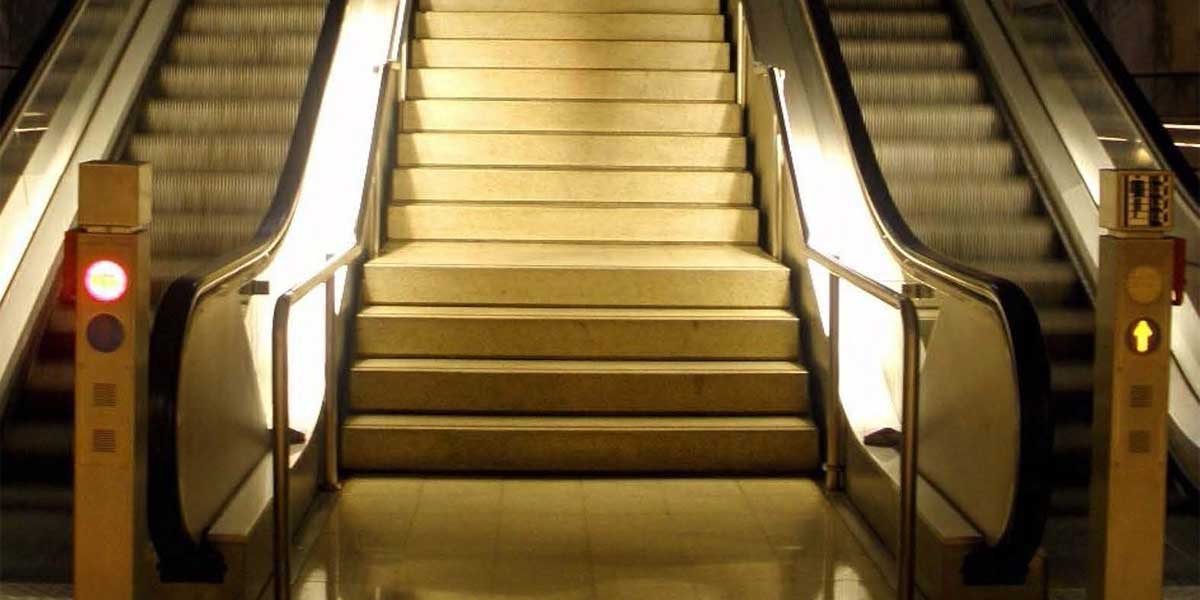 Elevators and Escalators - Slo-mo TO Upwards