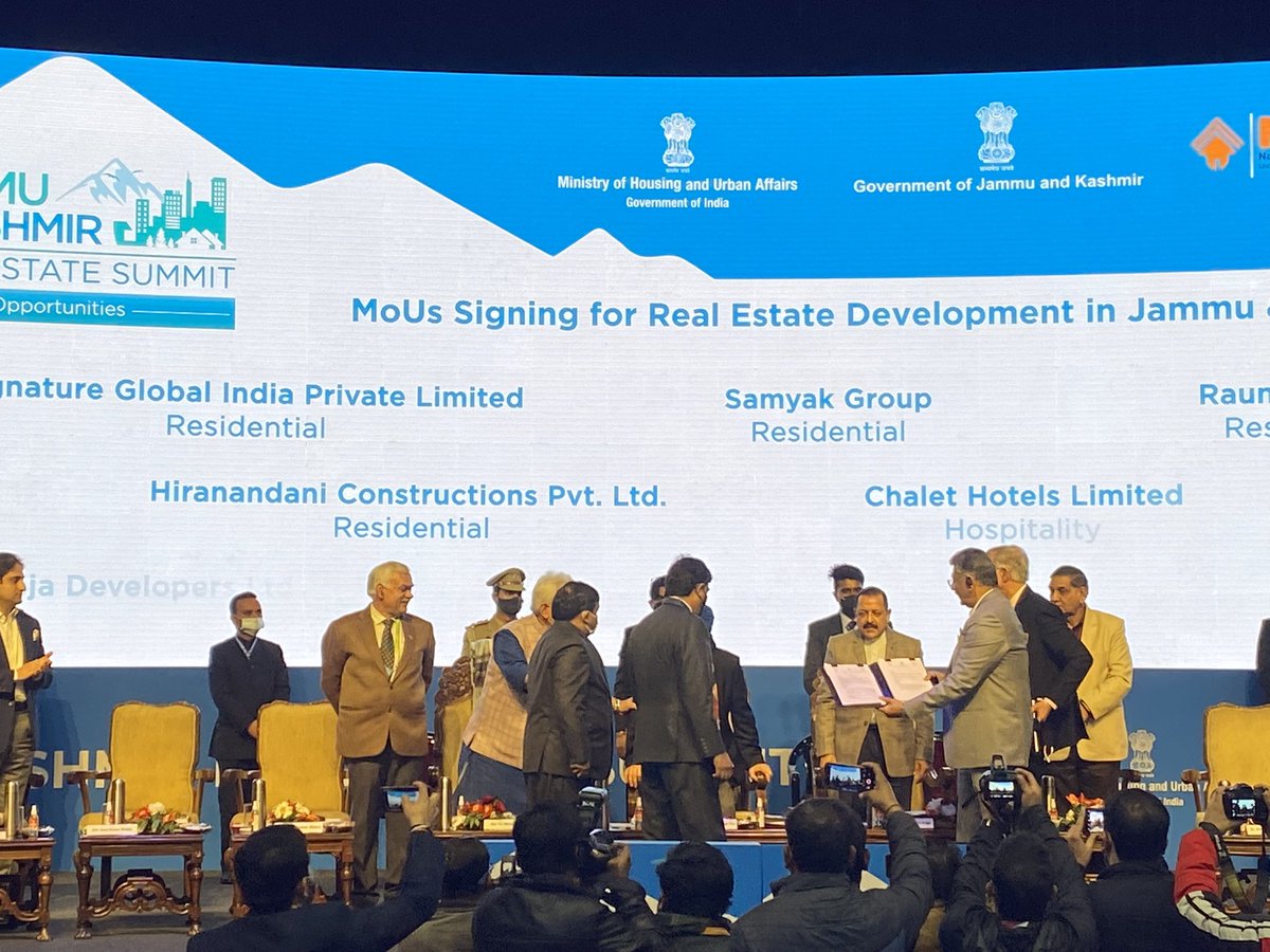 J&K govt signs 39 MoUs with real estate developers, MoHUA, NAREDCO