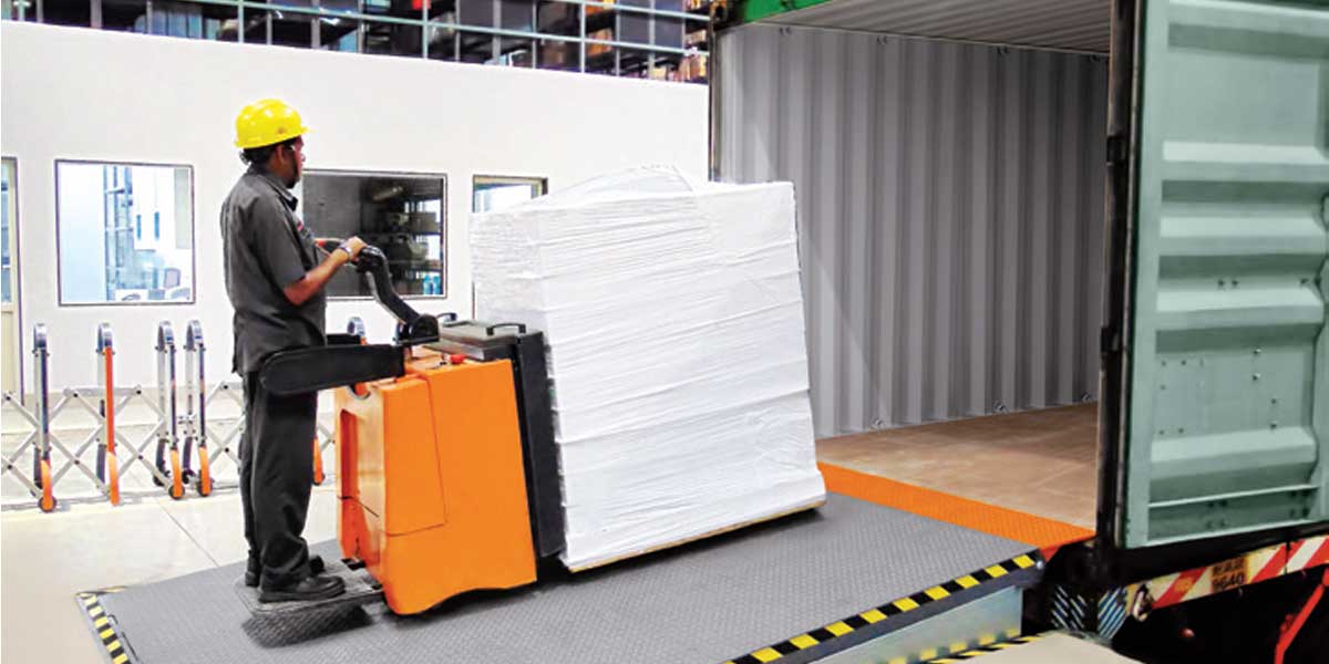 Hydraulic Dock Levelers