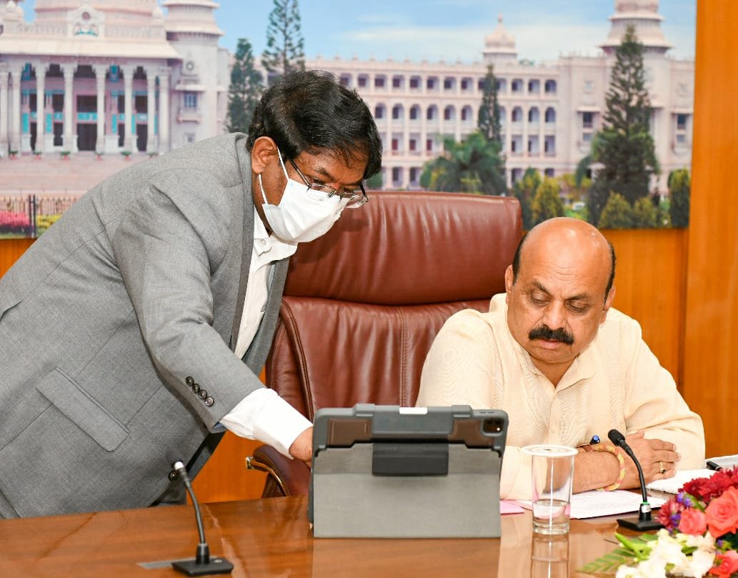 Karnataka CM launches dashboard to track govt projects in Bengaluru