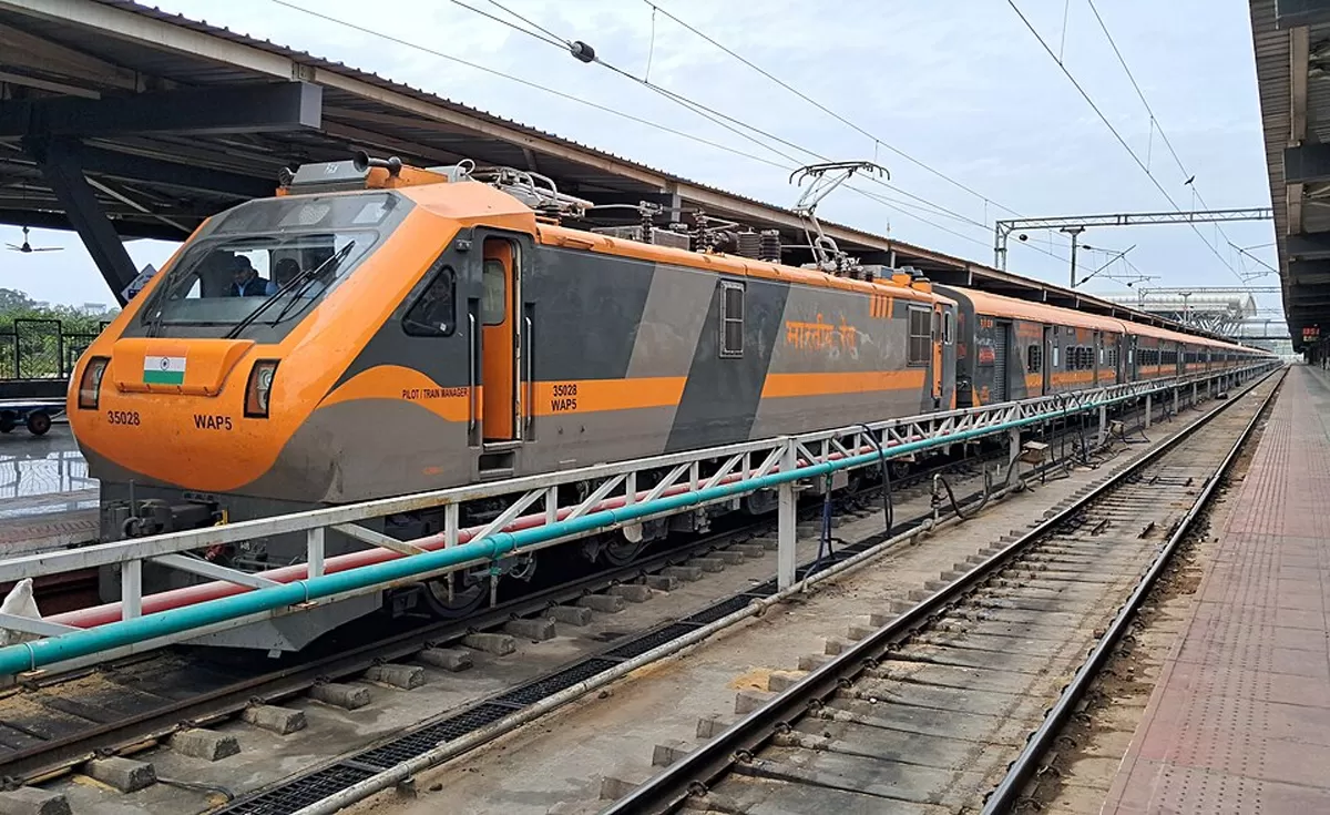 PM to Inaugurate 5 Redeveloped Stations in Vadodara Division