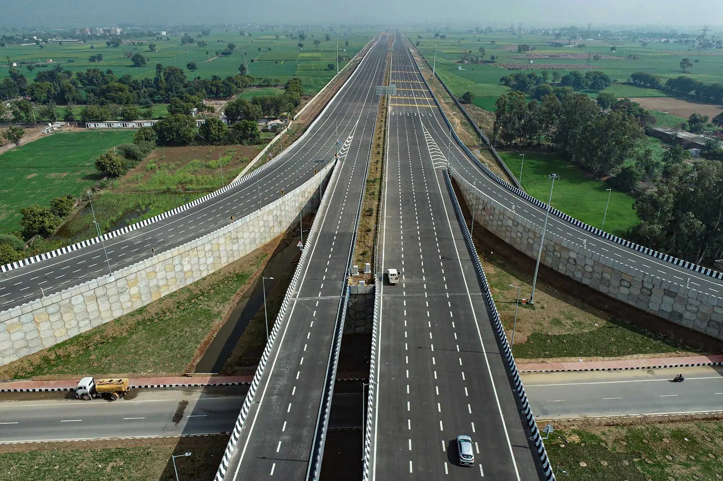 Delhi Mumbai Expressway Explained