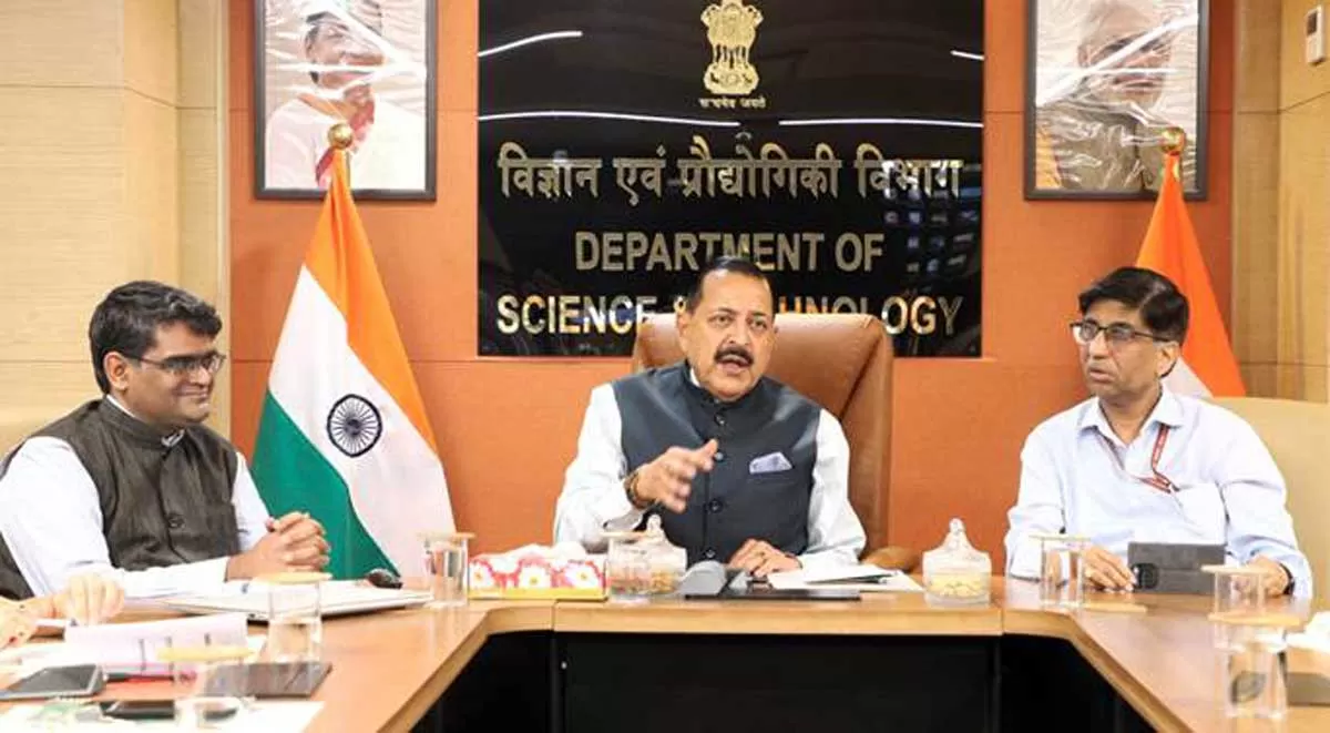 Dr Jitendra Singh Urges AI Innovation, Support for Deep-tech Startups