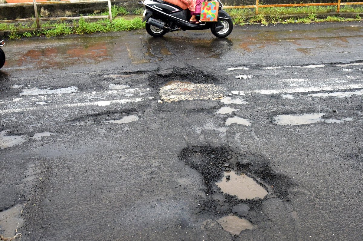 Bombay HC orders NHAI to repair highway joining Amravati-Nagpur