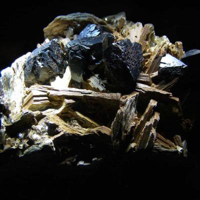 Government to initiate auction process for vital mineral blocks this year