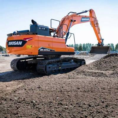 Doosan’s first smart excavator – DX225LC-7X