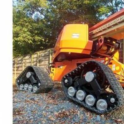JLG introduces new Quad Tracks for 600S and 660SJ boom lifts