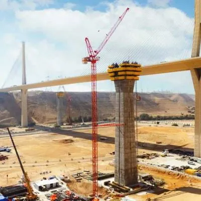 Three WOLFF Cranes Build Riyadh Cable-Stayed Bridges