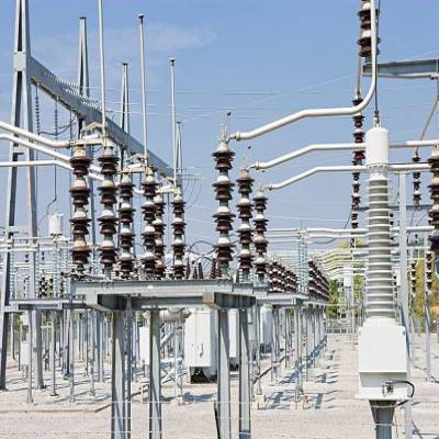Govt urges electricity regulators to issue tariff orders on time 