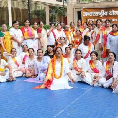 Over 200 Families Mark Yoga Day at Saya Gold Avenue