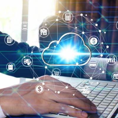 Maharashtra govt to provide incentives to IT sector for expansion