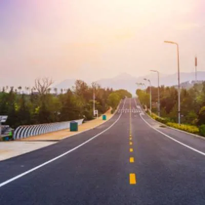 Highway Construction Pace Seen Slowing to 27 Km a Day in FY26