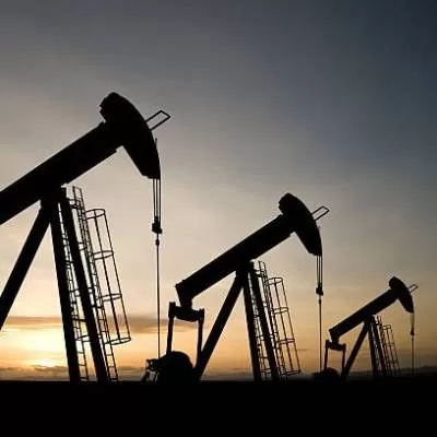 IOC signs $7-9 billion long-term LNG import deal with UAE firm