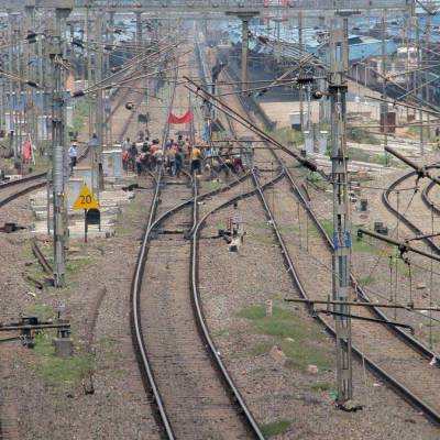 Railway Board Chief Inspects East-West Metro Tunnel Beneath Hooghly River