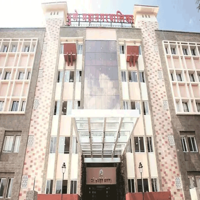 Government's Redevelopment Incentives Fail to Attract Mumbai, Pune Societies