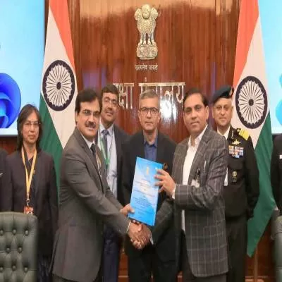 Defence Ministry Signs Contracts for Rough Terrain Fork Lift Trucks