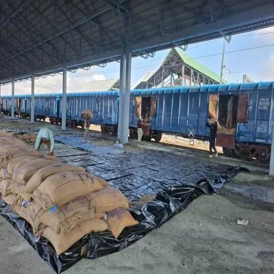 Full Rail Rake Delivers Foodgrains to Kashmir Valley