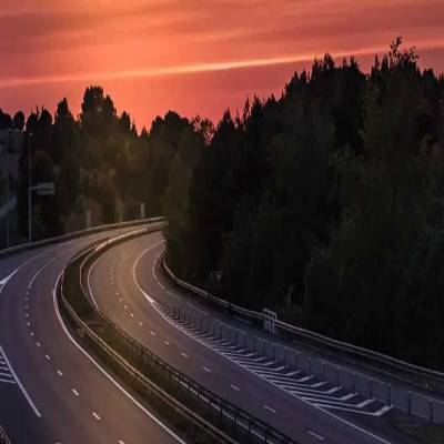 Funds Vie for NIIF's $1.2 Billion Roads Portfolio in Intense Competition