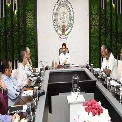 Andhra Clears Rs 311.67 Bn Investments, Targets 32,000 New Jobs