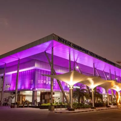 Gujarat AAI Airports Report Rs 818 Cr Loss Over 10 Years