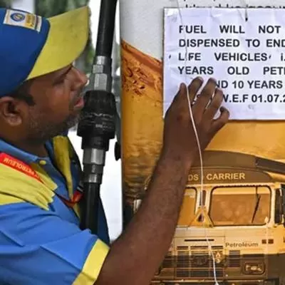 Delhi Seeks Pause on Fuel Ban for Overage Vehicles