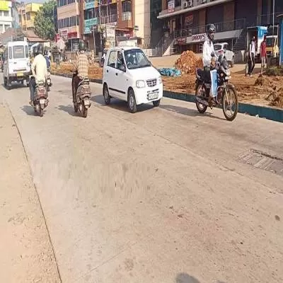 Mayor urges swift progress on Mangaluru's Mahaveer Circle-Padil Road