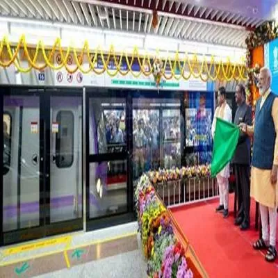 Modi Inaugurates Three Metro Sections in Kolkata