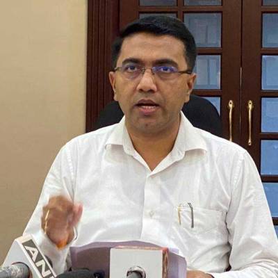 Goa CM submits DPRs worth Rs 10 billion to centre for approval