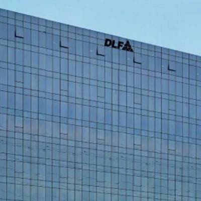 DLF’s fourth-quarter net profit increases by 40%