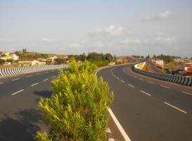 Challenges in financial sector pose risks for HAM-based road projects