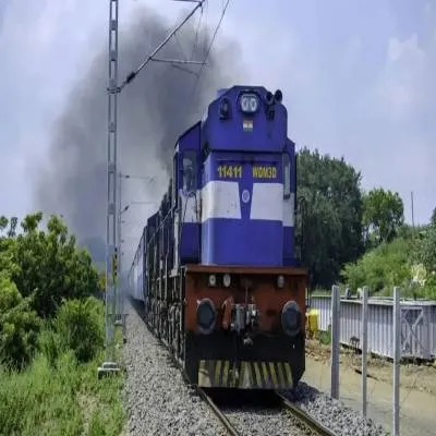 52 Trains to Get Extra Halts on Central Railway Routes