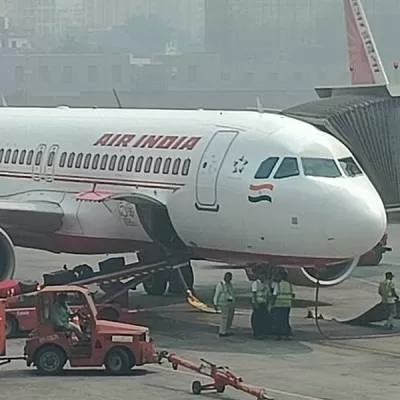 Two Acres of Encroached Defence Land Cleared in Delhi