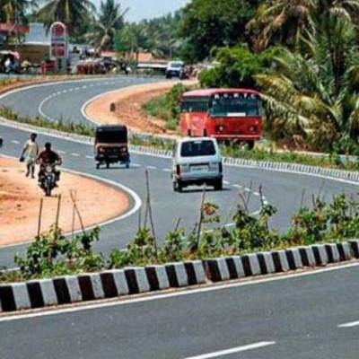 Hyderabad's Surging Vehicle Growth Chokes City