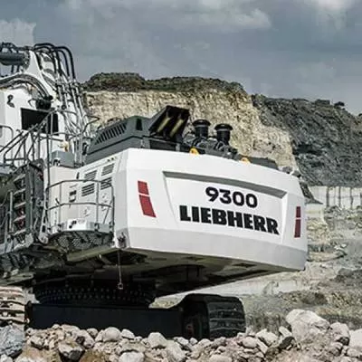 Liebherr R 956 special excavator impresses in Austria