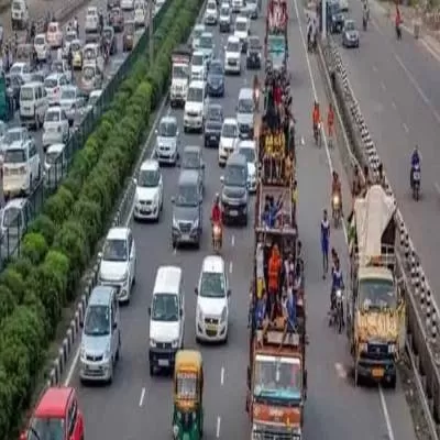 DMK MP Calls for Toll Fee Reduction