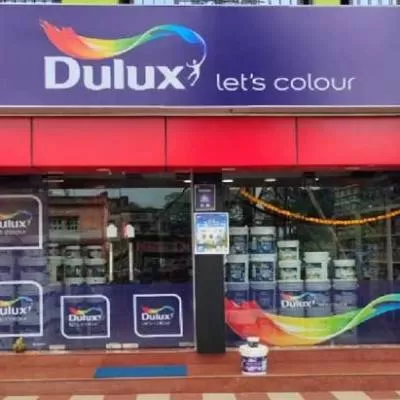 AkzoNobel India to Buy Dulux IP for Rs 11.52 Billion Amid Sale Talks