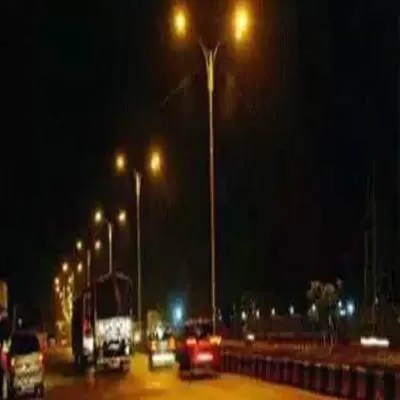 Noida Introduces Low-Height Streetlight Poles for Enhanced Visibility