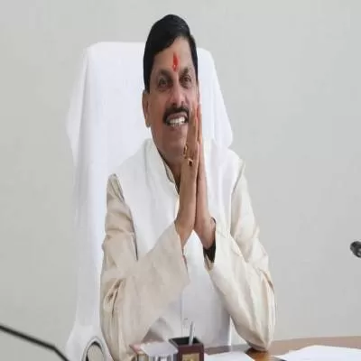 CM Dr Yadav Calls for Better Coordination with Centre on Highways Approval
