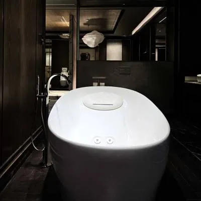 Valueline Introduces TOTO Flotation Bathtub