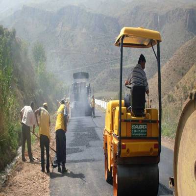 Government targets 85% timely completion of road projects