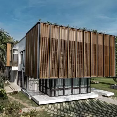 No glass boxes!