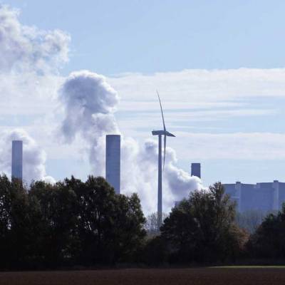 India extends emissions deadline for coal-fired plants for third time