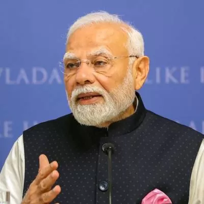 PM Modi to Launch Rs 12 Billion Projects in Bihar, Rs 5 Billion in West Bengal