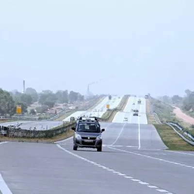 Centre Upgrades RRR to 6-Lane Expressway in First Phase 