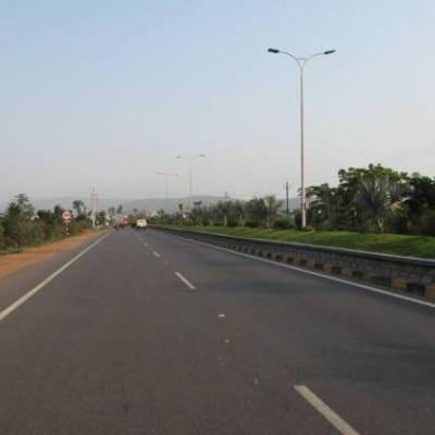 Govt to build national highways network of 2 lakh km by 2025
