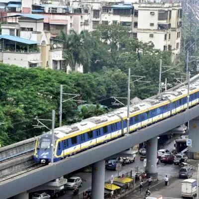 Kolkata Metro's April non-fare revenue surges by 38%