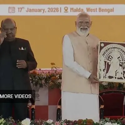 PM Modi Launches Rs 32.50 Bn Rail, Road Projects in Malda