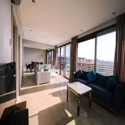 Bengaluru Rs 100 Million+ Luxury Apartments Hit Rs 10 Billion in FY25