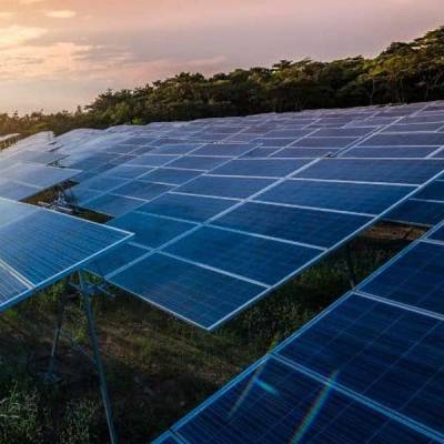 IEA report says green energy investments surpass fossil fuels by 70%